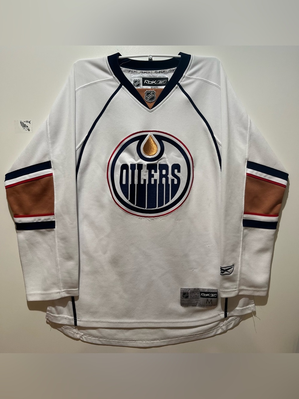 Reebok Edmonton Oilers nhl men’s jersey Sz Medium